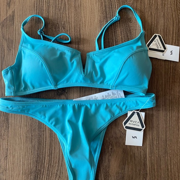 RVCA Bikini Set - Picture 6 of 7